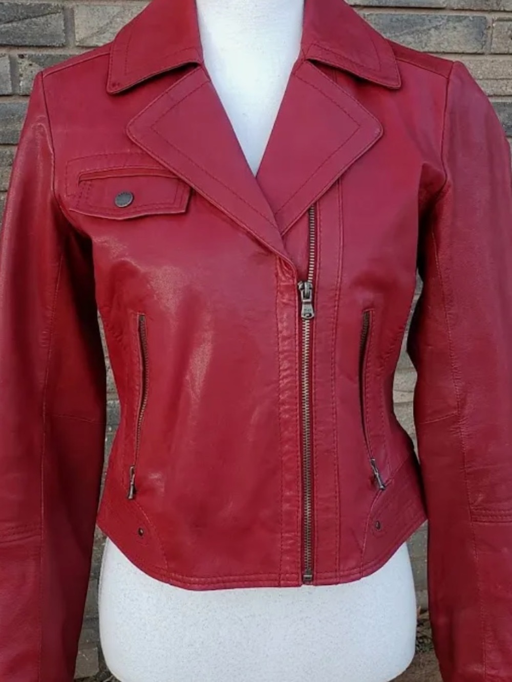 NWT Vintage Wilson’s Leather Red Asymmetrical Moto Jacket #mobwife #biker #punk